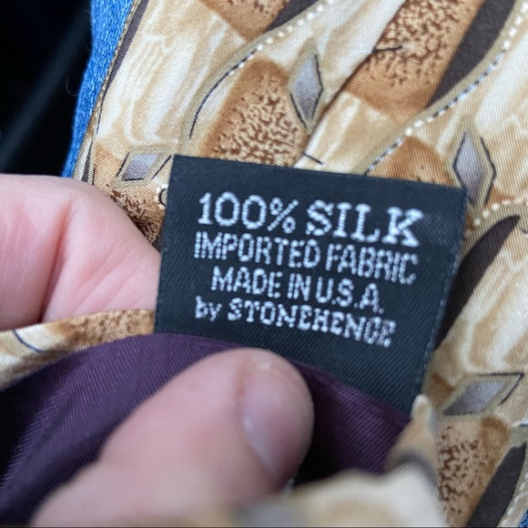 Silk Tie Champagne Cocktail Collection by Stonehenge - Picture 6 of 8